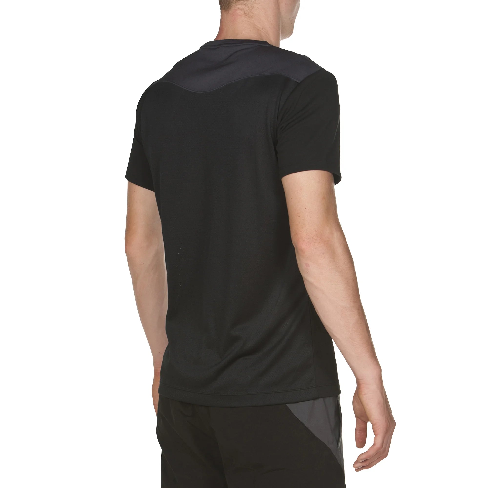 Arena Men Training T-shirt SS Panel Last Pieces