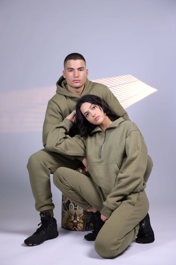 Guerra The Half-Zip Women Fleece Jogger Set