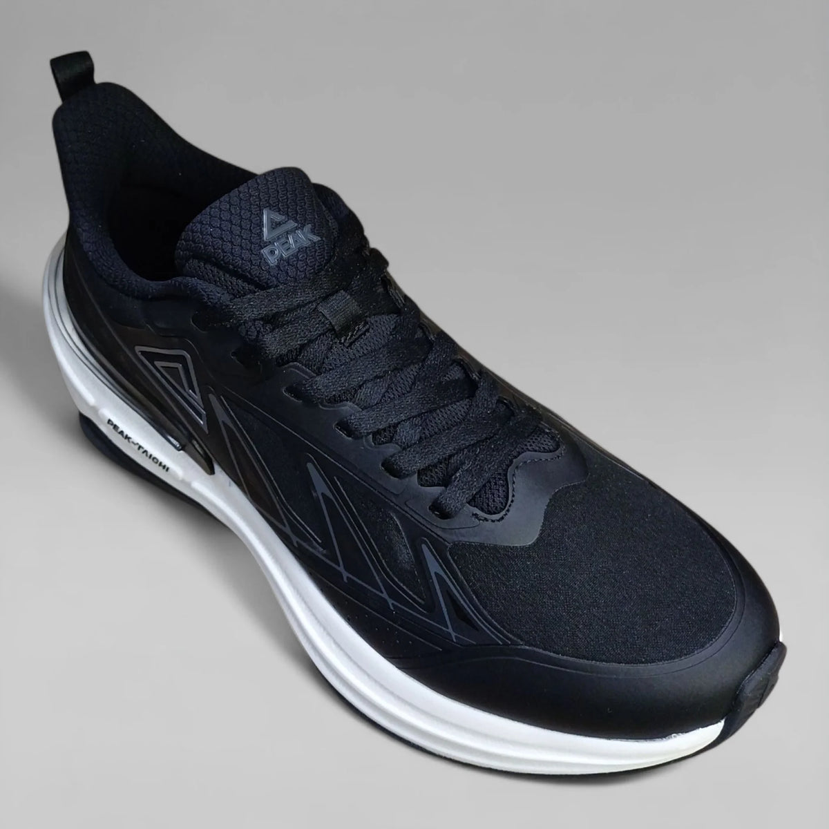 Peak Women Running Shoes Taichi 6.0 Pro Waterproof Black White ET44608H
