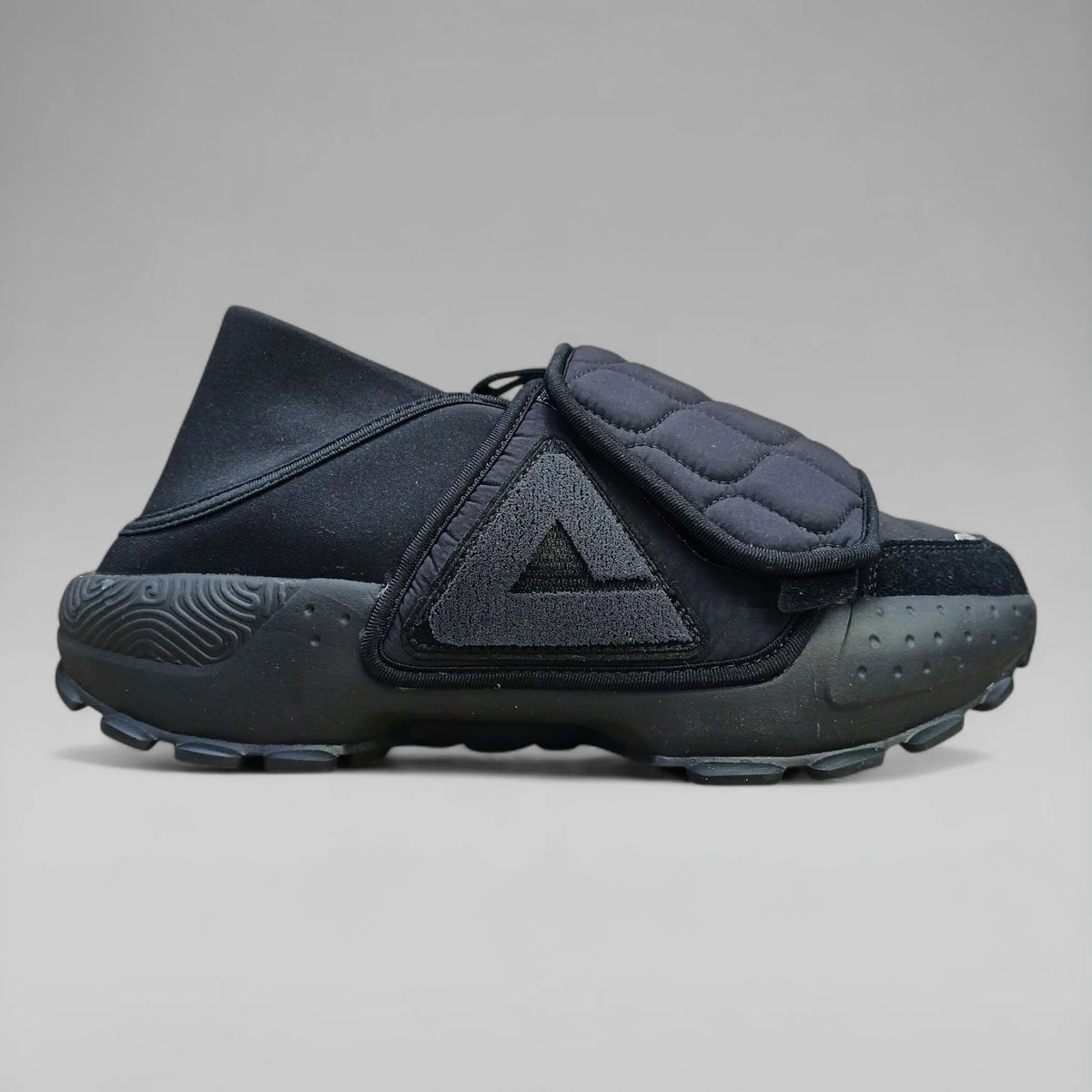 Peak Unisex Casual Shoes Taichi Trong 2in1 All Black ET24517E