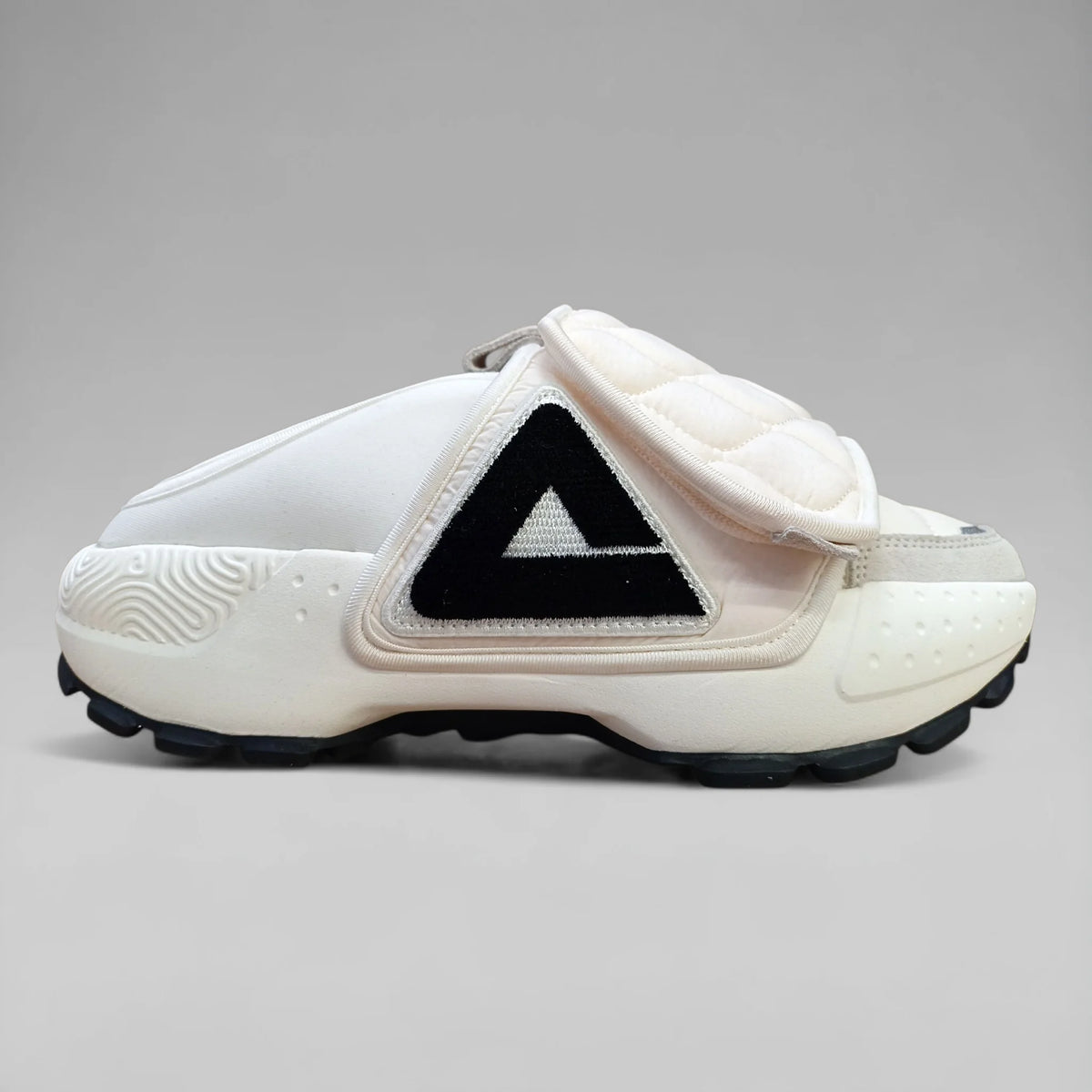 Peak Unisex Casual Shoes Taichi Trong 2in1 Canvas White ET24517E