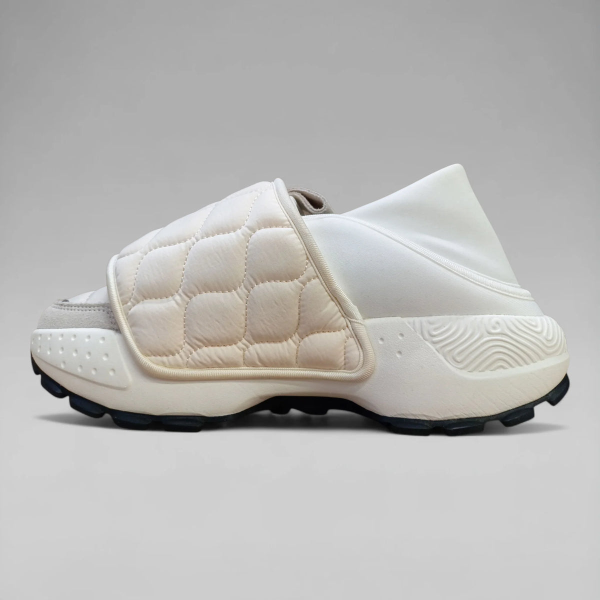 Peak Unisex Casual Shoes Taichi Trong 2in1 Canvas White ET24517E