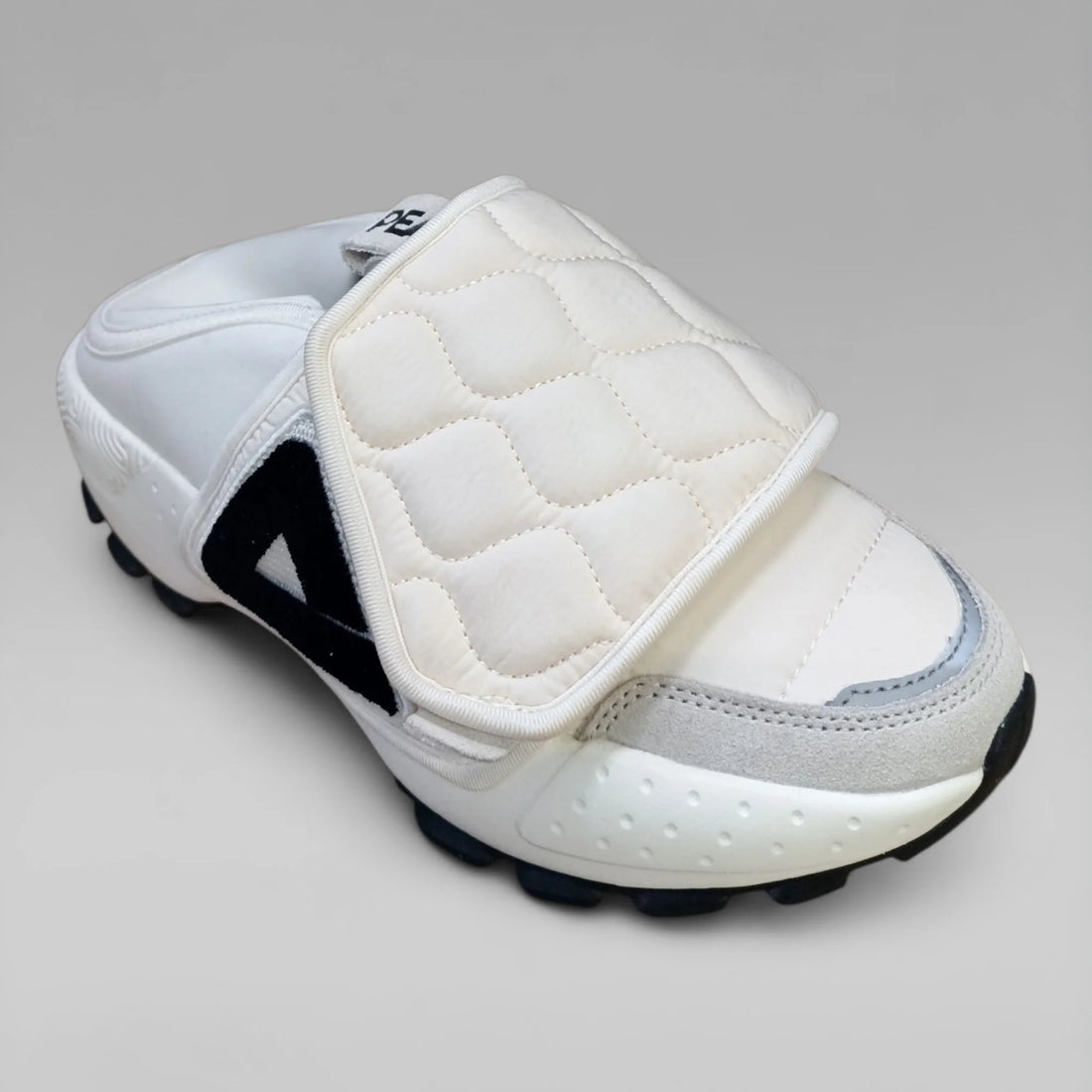 Peak Unisex Casual Shoes Taichi Trong 2in1 Canvas White ET24517E