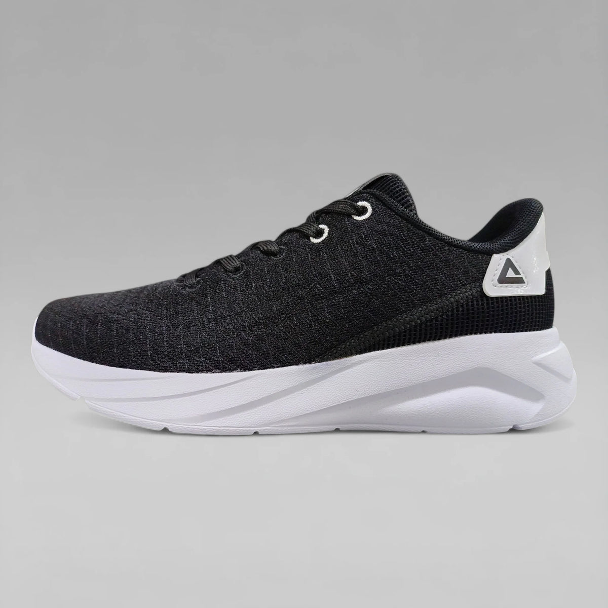 Peak Women Training Shoes P-Motive Black White E232848J