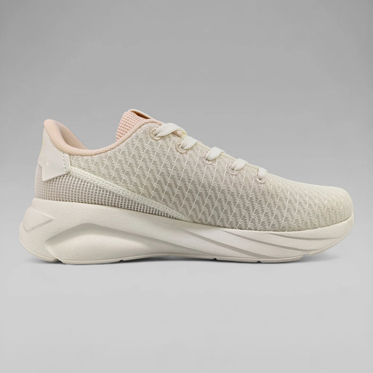 Peak Women Training Shoes P-Motive Canvas White E232848J