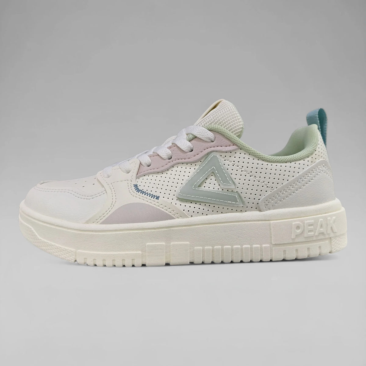 Peak Women Casual Shoes Beige E232022B