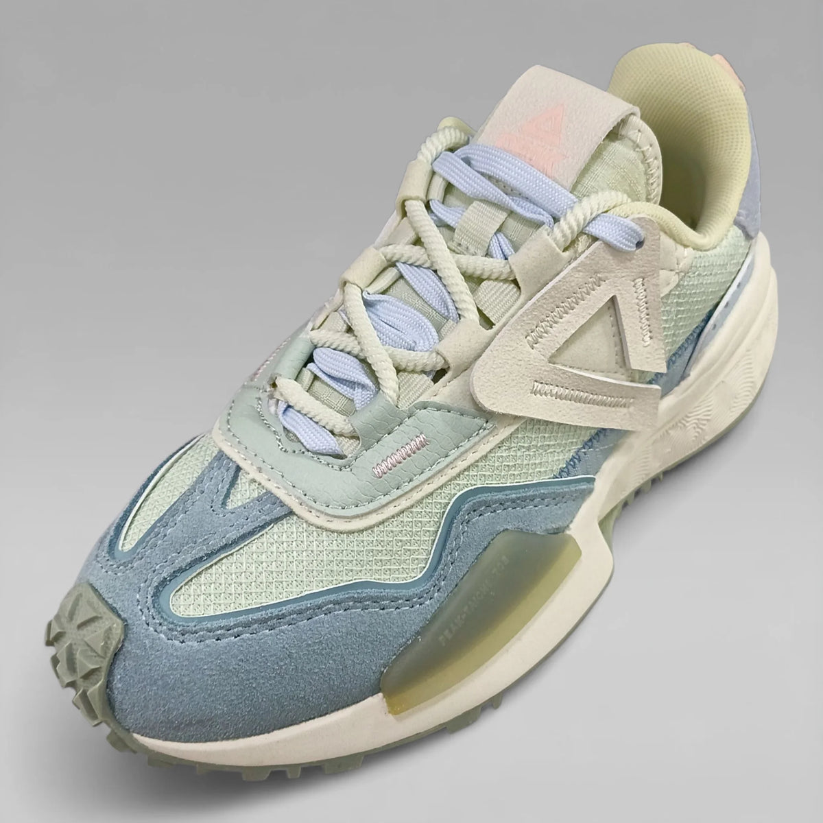 Peak Women Casual Shoes Taichi Ash Green ET31498E