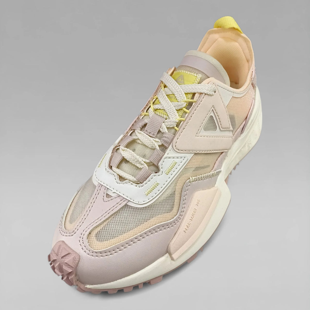 Peak Women Casual Shoes Taichi Camel Grey ET32488E