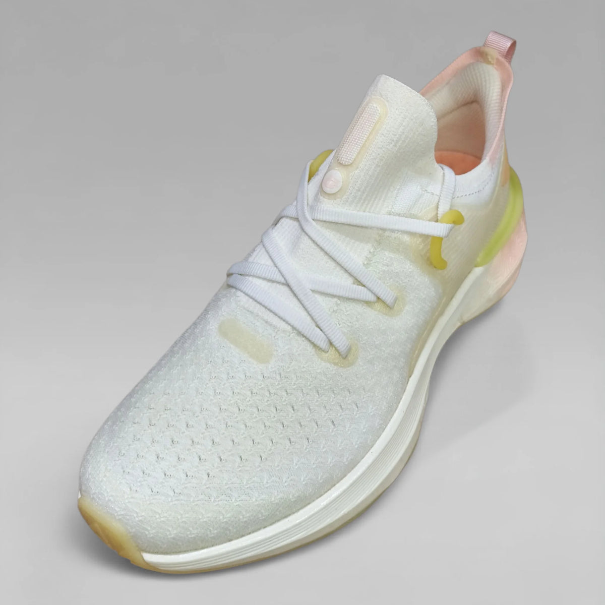 Peak Women Running Shoes Taichi 3.0 Beige EW11618H