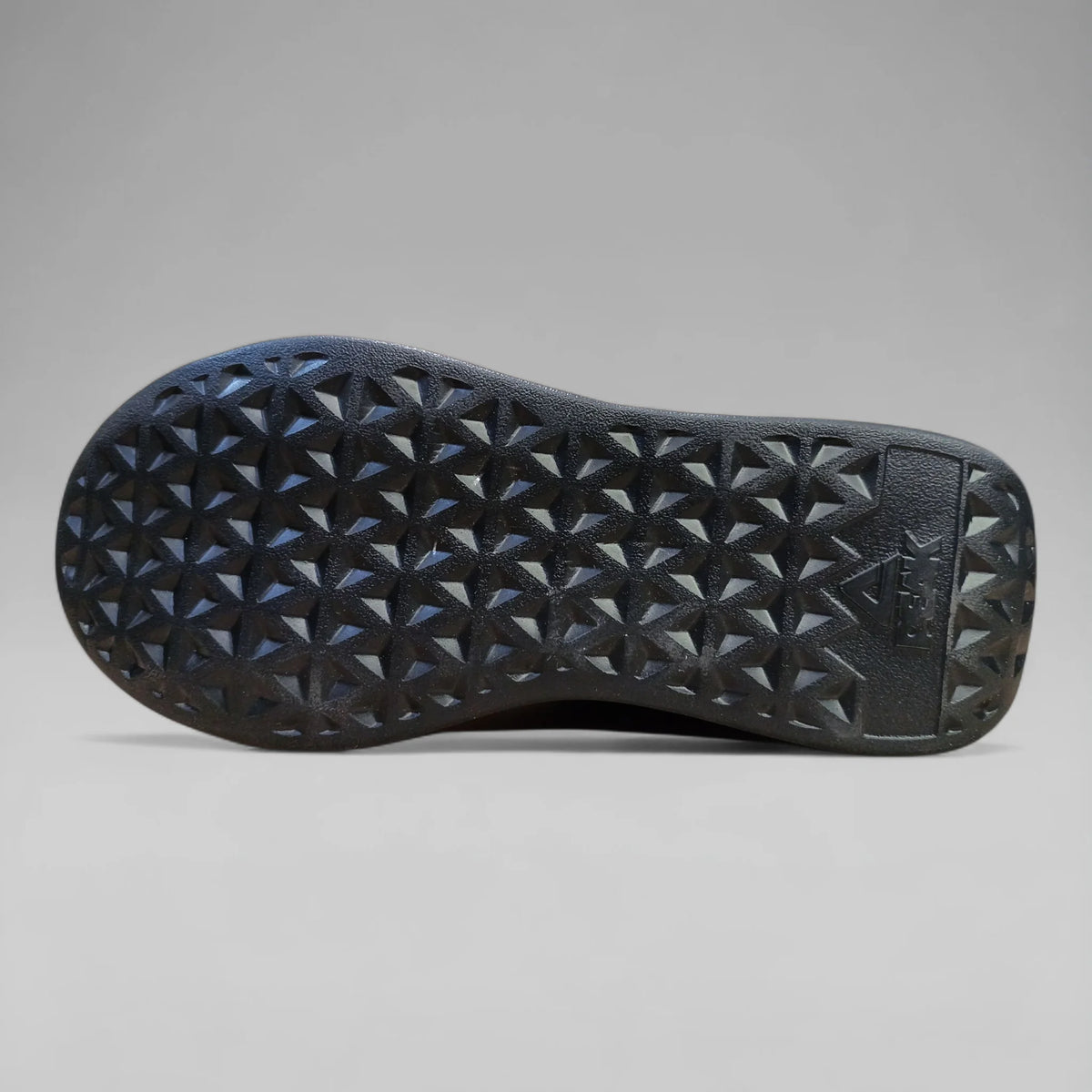 Peak Women Casual Shoes Black E84002B