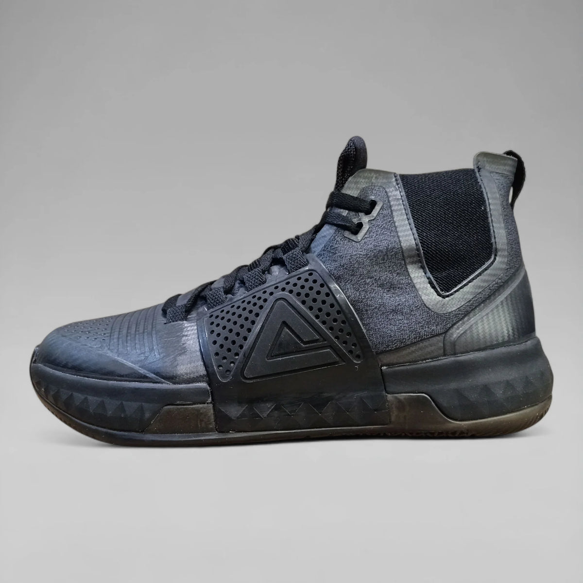 Peak Unisex Basketball Shoes Dwight Howard DH3 Black E74003A