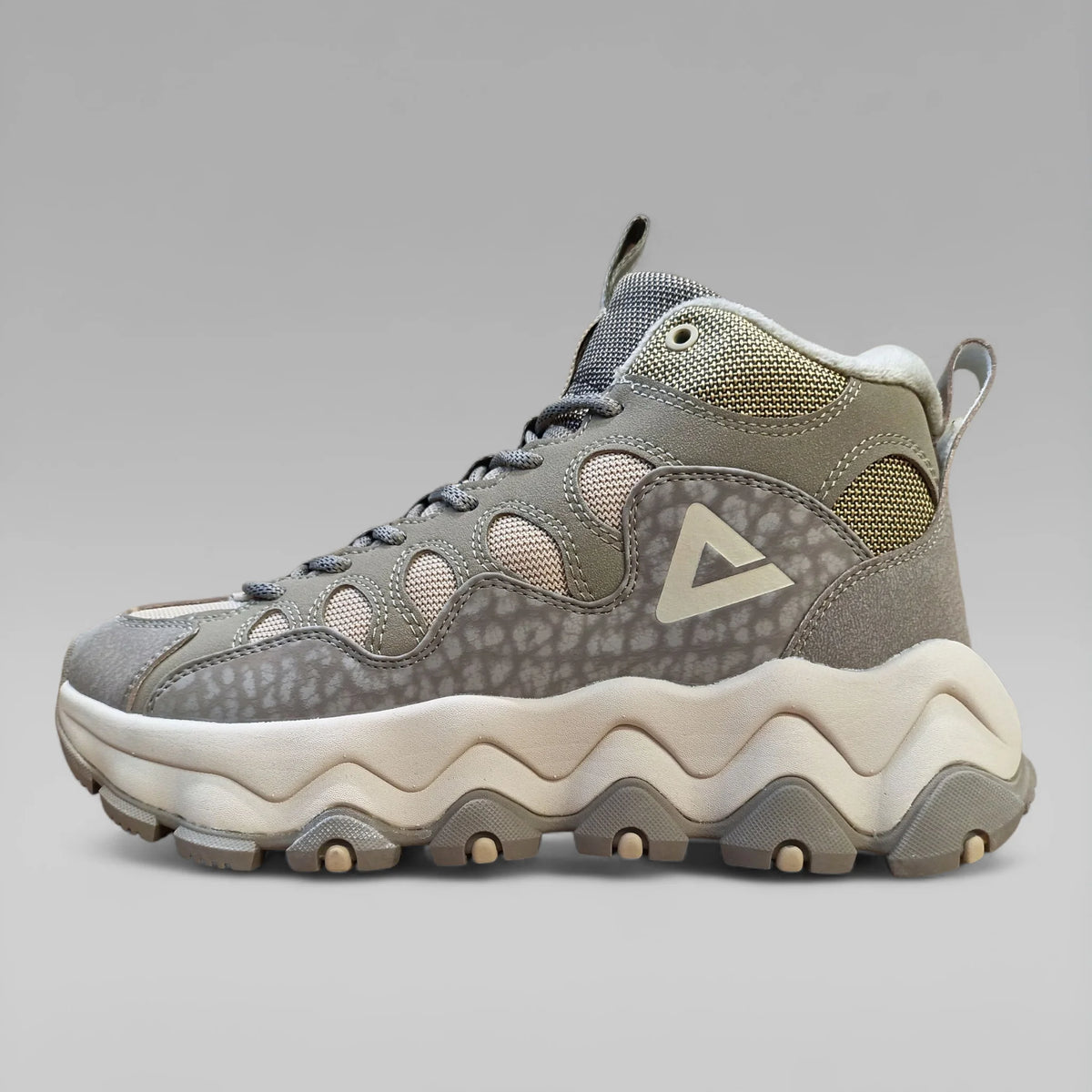 Peak Men Outdoor Shoes Fleece Padded P-Motive Khaki E224427M