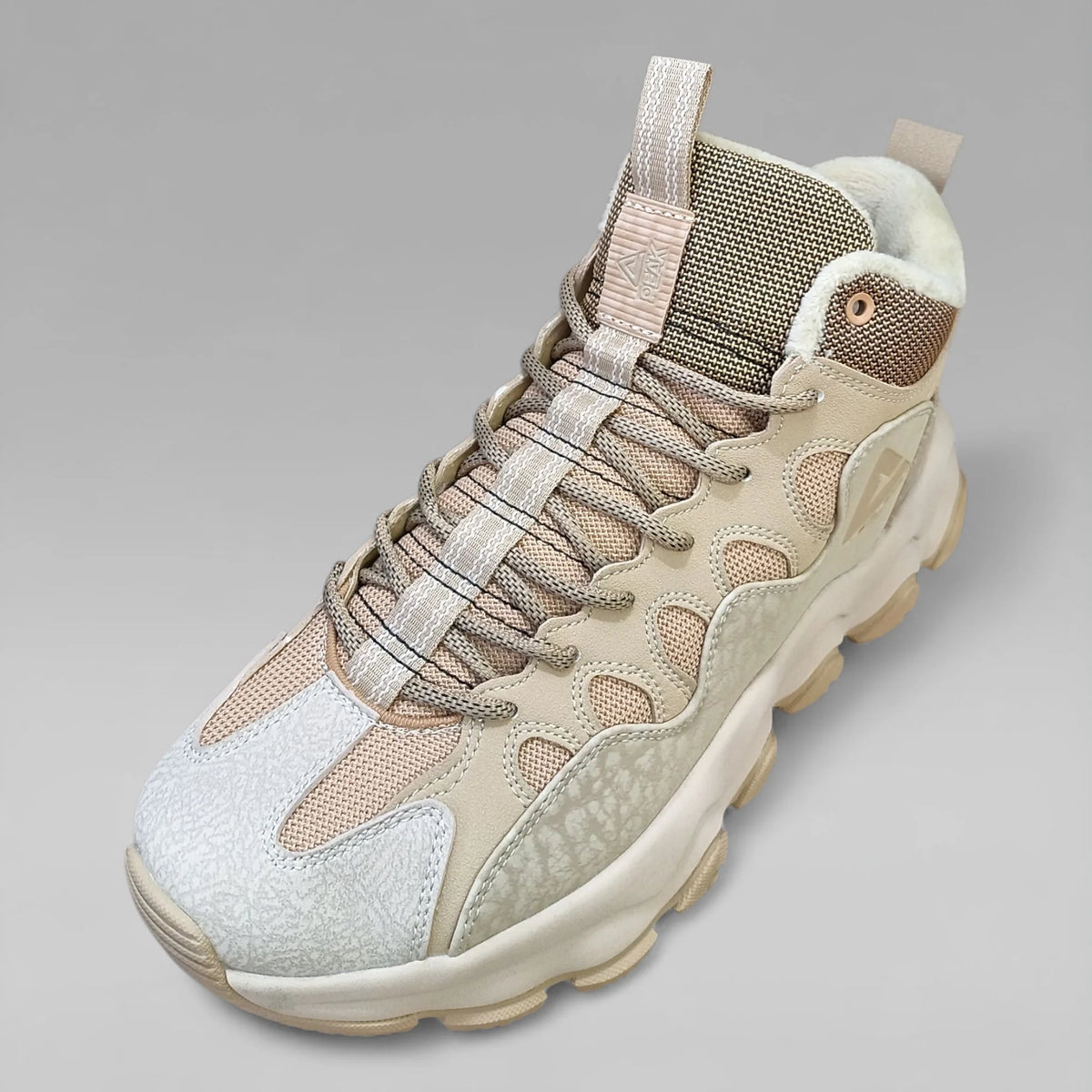 Peak Women Outdoor Shoes Fleece Padded P-Motive Khaki EW224428M