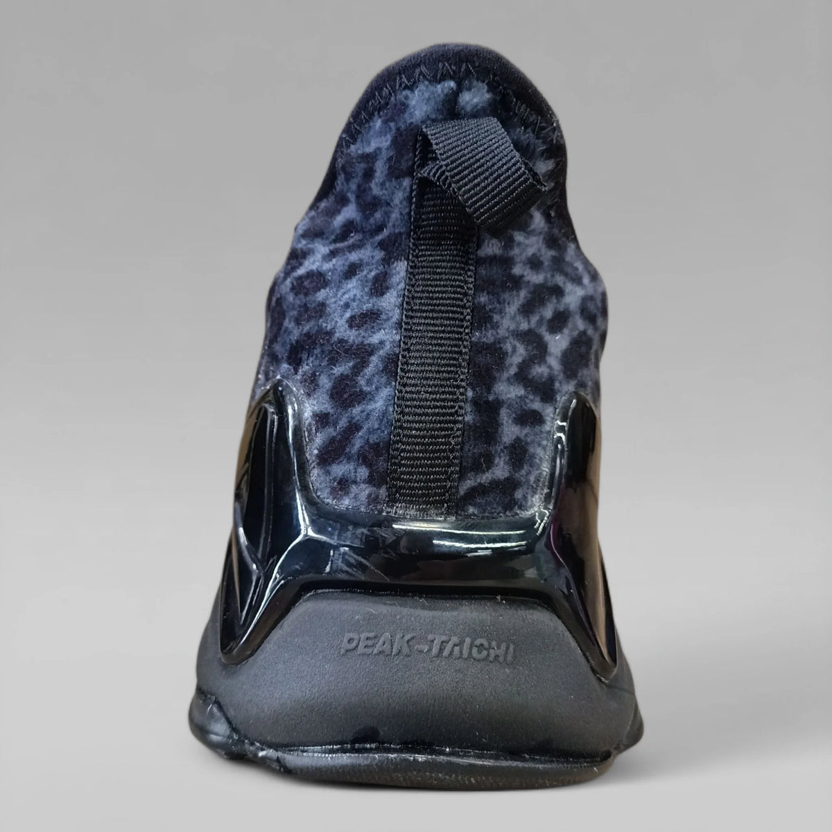 Peak Men Running Shoes Taichi Plus Urban Jungle EW0427H
