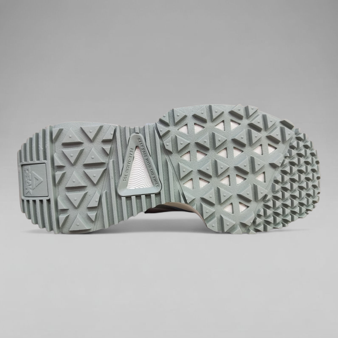 Peak Women Casual Shoes Retro Taichi