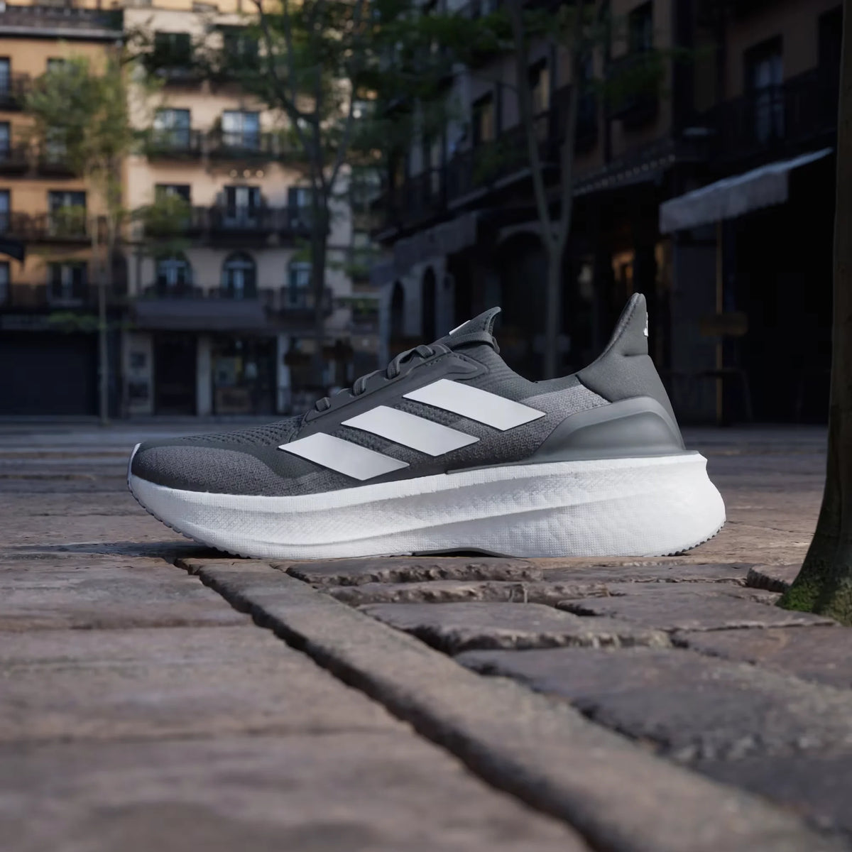 Adidas Men Running Shoes Ultraboost 5 Carbon Iron