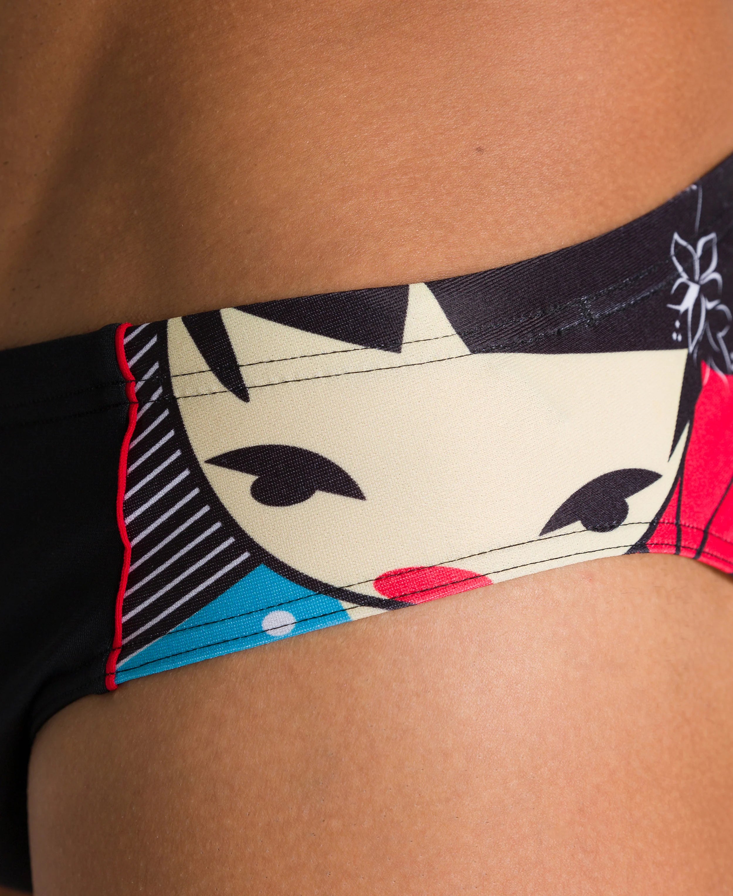 Arena Men Training Swim Briefs Crazy Kokeshi 5.5cm