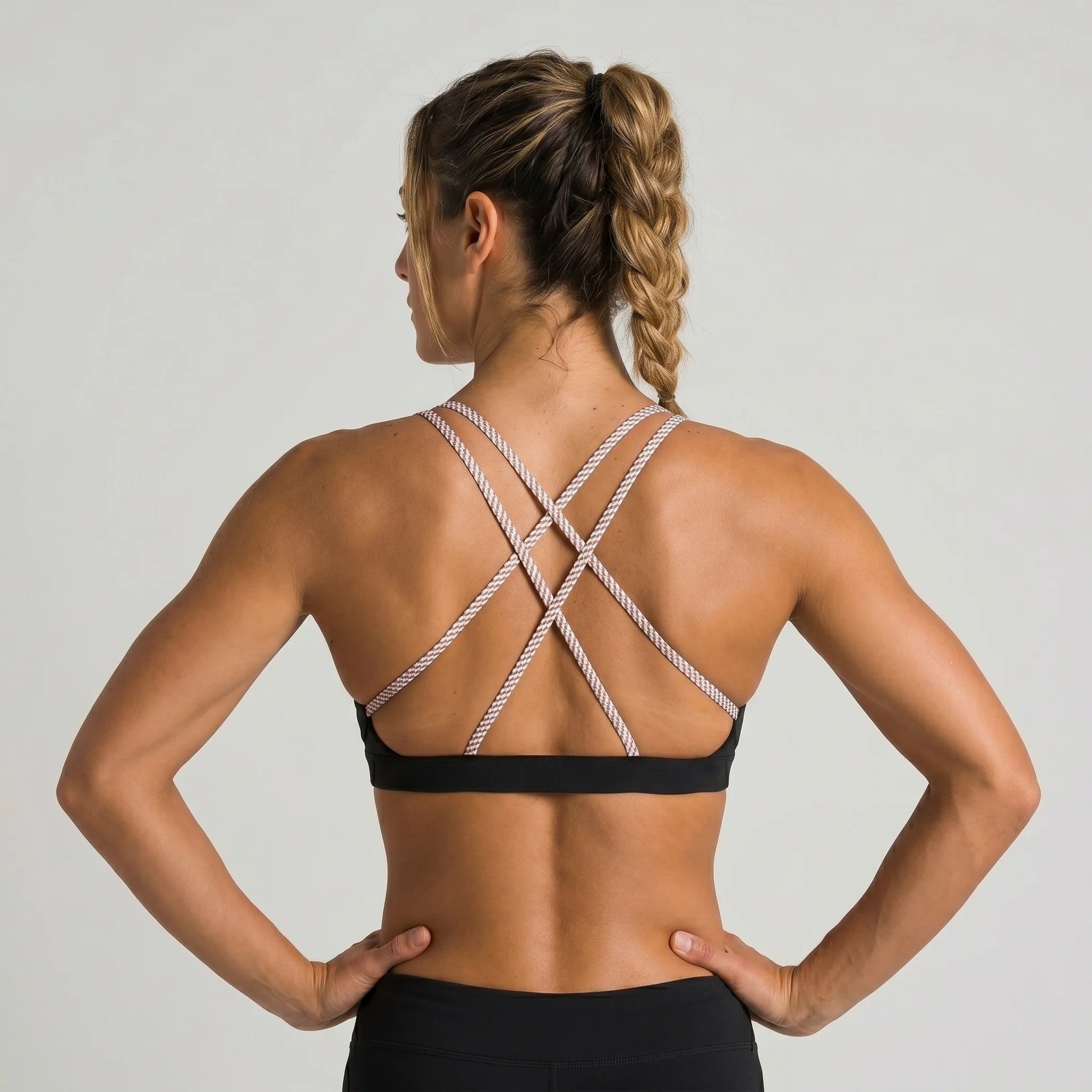 Arena Women Multifunctional Hybrid Bra Rule Breaker Cross Bandeau