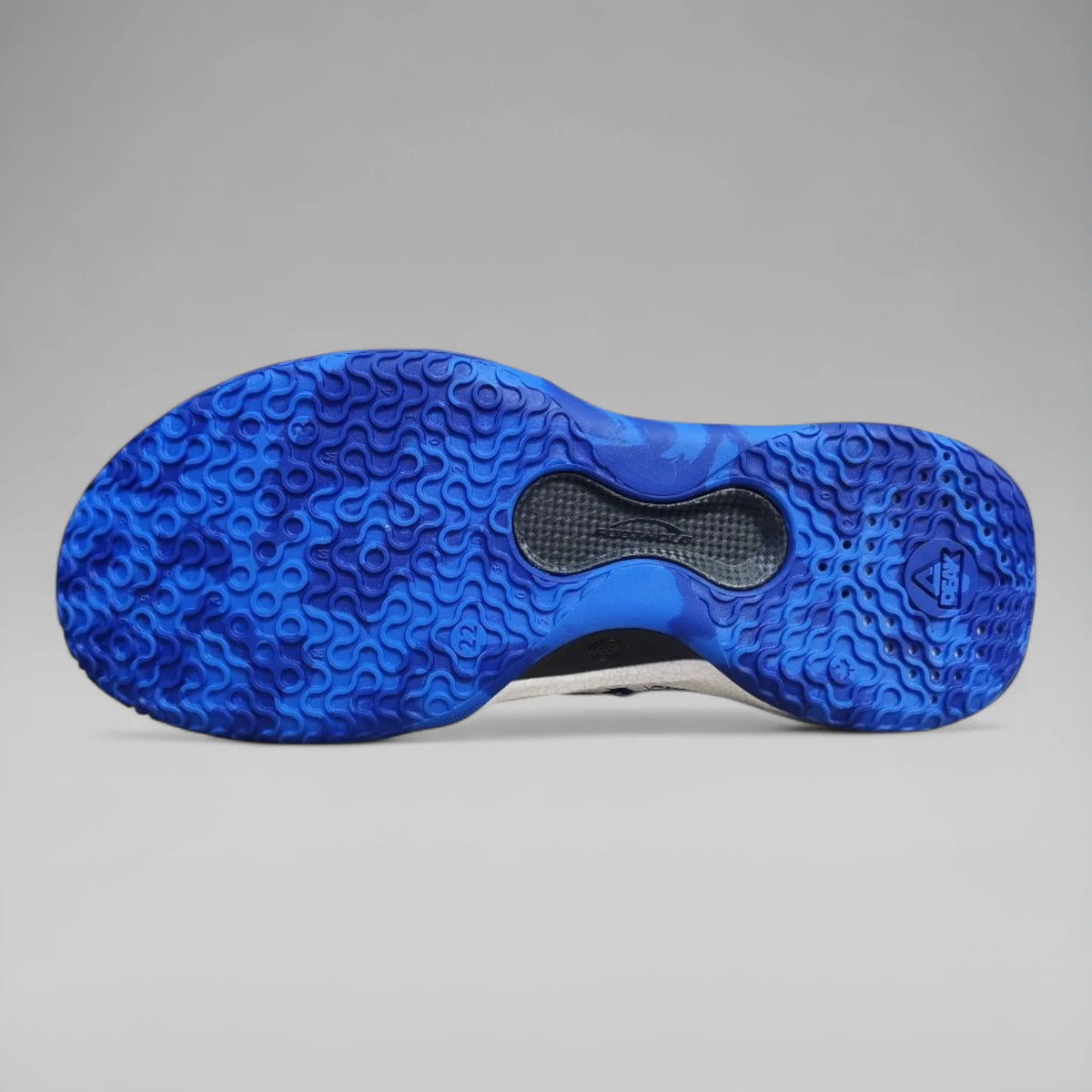 Peak Men Basketball Shoes Taichi AW3 Switch Limited Edition Blue And White Porcelain ET51063A