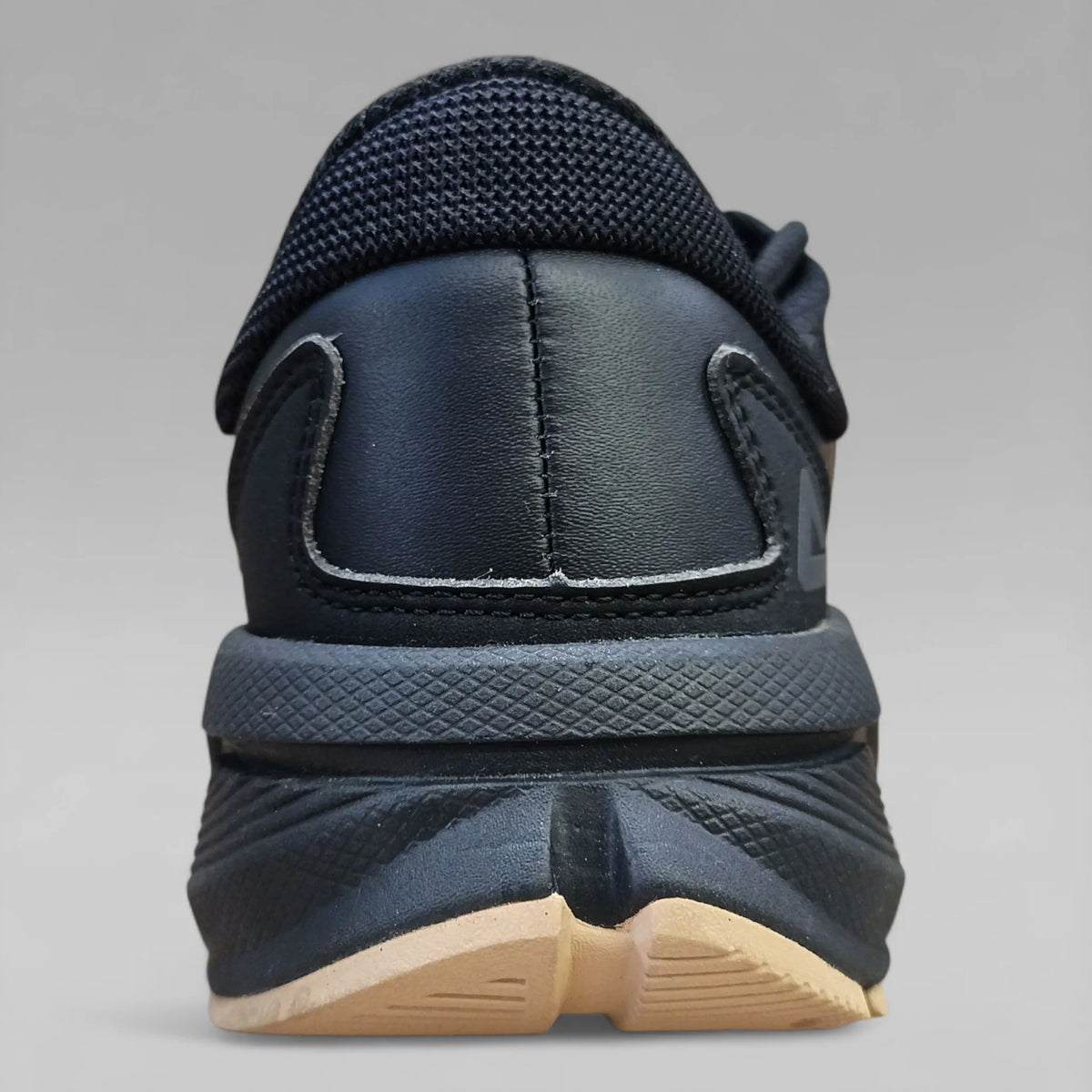 Peak Men Running Shoes All Black E224007H
