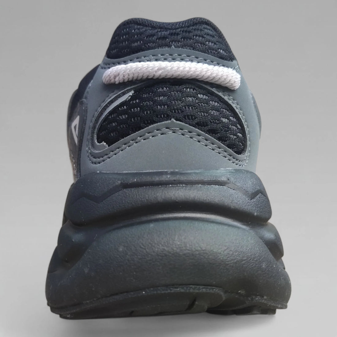 Peak Women Casual Shoes Taichi Retro Dark Grey Black ET44508E
